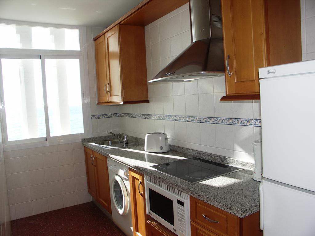 Apartamentos Lual Torrecilla Nerja Exterior photo