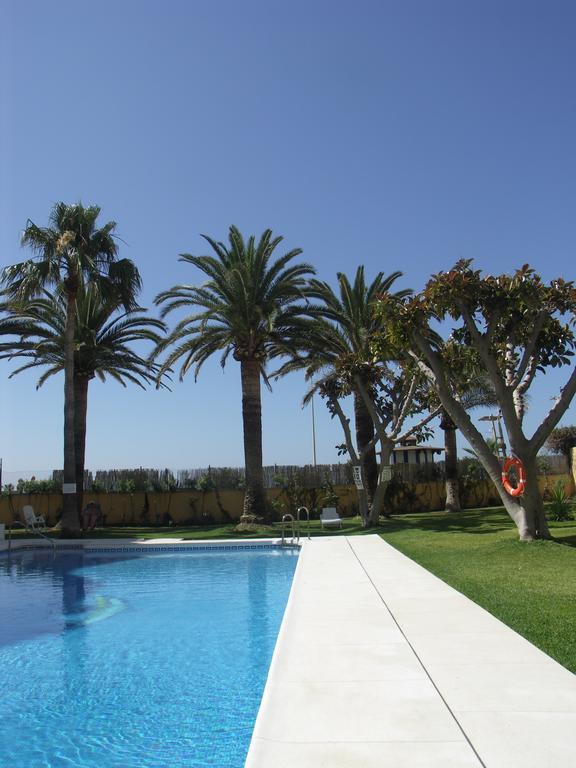 Apartamentos Lual Torrecilla Nerja Exterior photo